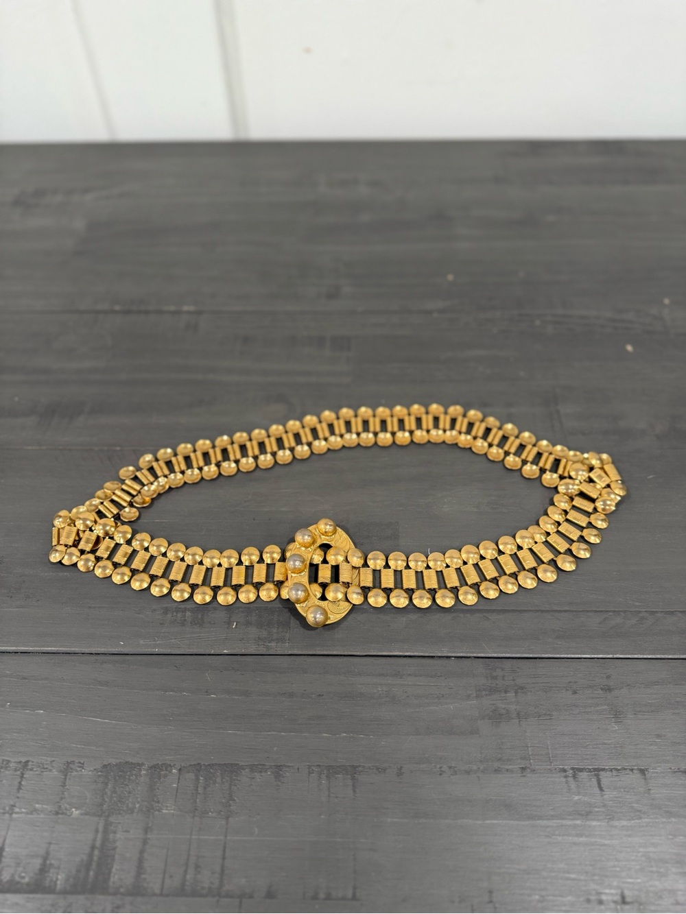 Vintage Gold Chain-Link Women’s Belt - Classic Gold Fashion Accessory